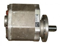 POMPA HYDRAULICZNA U 40 PRAWA NA KLIN PO NAPRAWIE