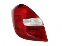 LAMPA TYLNA LEWA SKODA FABIA II 