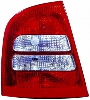 LAMPA TYLNA LEWA SKODA OCTAVIA M2001