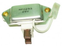 Regulator napicia LIAZ,T815 28V,45A (ze szotkami)